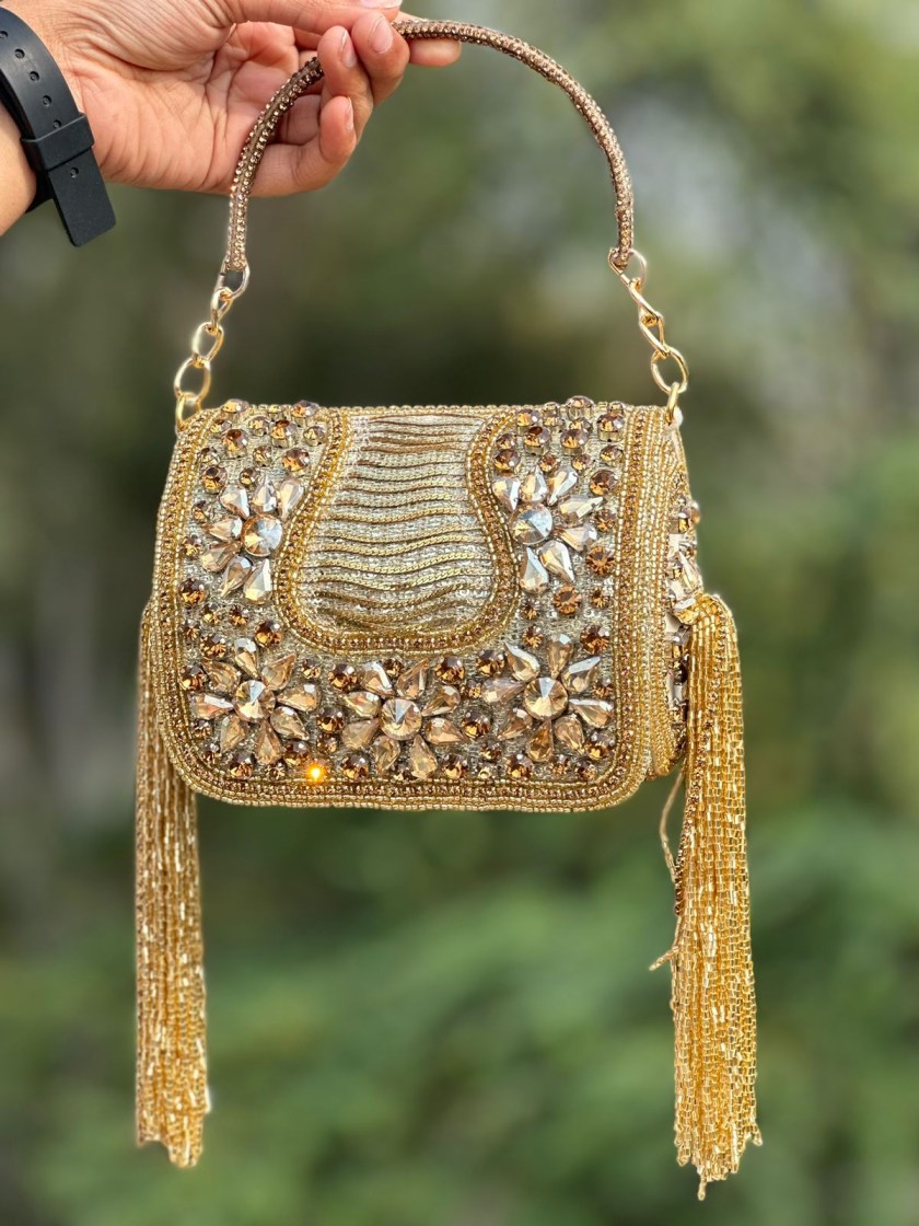 golden cluthes bag